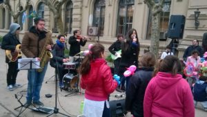 La embajada de la alegria 1